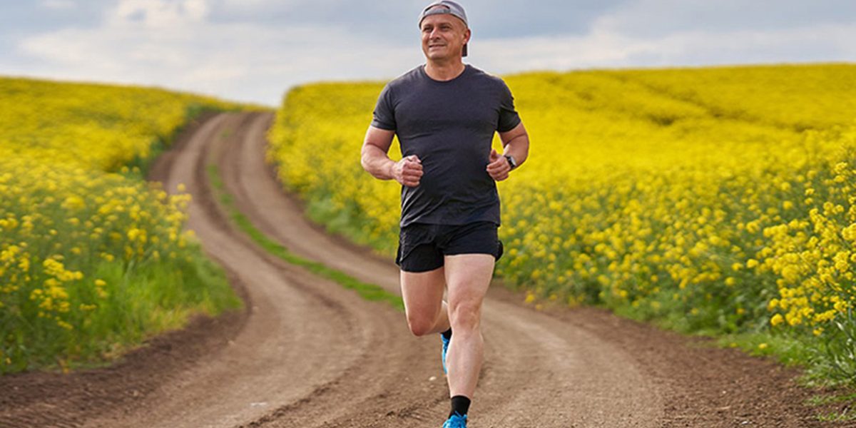 Mișcarea fizică, un aliat neașteptat în lupta cu depresia: Ce spun studiile O meta-analiză recentă, publicată în revista The BMJ, confirmă ceea ce mulți resimt intuitiv: exercițiile fizice pot reduce semnificativ simptomele depresiei