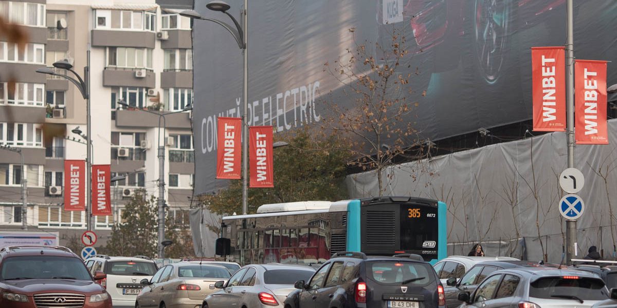 Primarul din Râșnov solicită clarificări privind interzicerea jocurilor de noroc Horia Motrescu, primarul orașului-stațiune Râșnov, a anunțat că va cere Instituției Prefectului Brașov un punct de vedere oficial asupra aplicării OUG 7/2026, actul normativ care vizează interzicerea jocurilor de noroc la nivelul administrațiilor locale