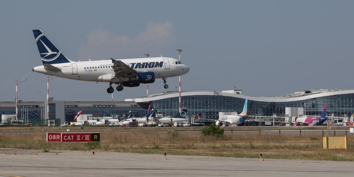 TAROM renunță la avioanele Boeing 737-700NG, parte a procesului de modernizare a flotei Compania Națională de Transport Aerian Român TAROM a vândut cele patru aeronave Boeing 737-700NG pe care le deținea, marcând un pas important în procesul de restructurare și modernizare a flotei
