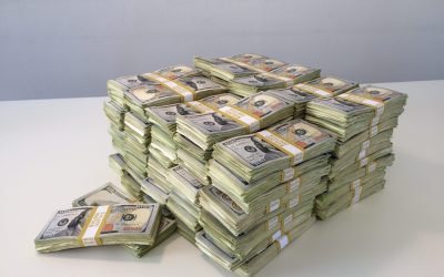 Averea de 2,3 miliarde dolari, un grup influent