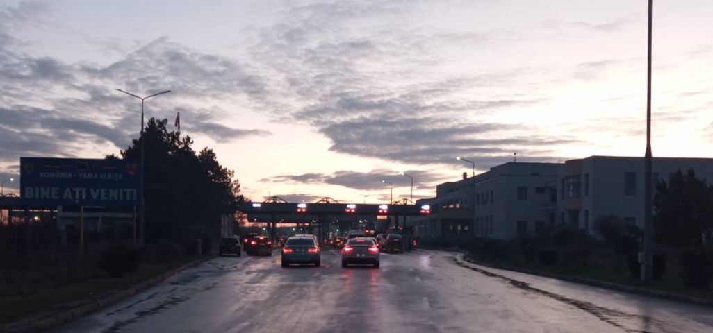 Noul punct de frontieră Ungheni – Ungheni, inclus în acordul româno-moldovean Guvernul României a aprobat includerea noului punct rutier de trecere a frontierei Ungheni – Ungheni în acordul existent cu Republica Moldova privind punctele de trecere a frontierei de stat