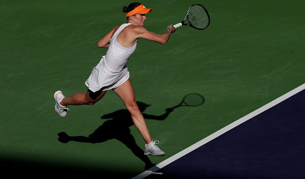 Svitolina, surpriza de la Indian Wells: o învinge pe Swiatek și merge în semifinale Elina Svitolina a reușit o performanță de excepție la Indian Wells, învingând-o pe Iga Swiatek, numărul doi mondial, în sferturile de finală