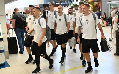 Crețu rămâne la FCSB: Becali îi oferă prelungirea contractului Gigi Becali, finanțatorul FCSB, are în plan întărirea liniei defensive în această vară, dar nu intenționează să renunțe la serviciile fundașului dreapta Valentin Crețu