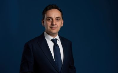 Avocatul Victor Stănilă: ICCJ și rolul CSM în reforma justiției Înalta Curte de Casație și Justiție (ICCJ) a ridicat o problemă importantă legată de independența justiției, atrăgând atenția asupra separării carierei judecătorilor de cea a procurorilor