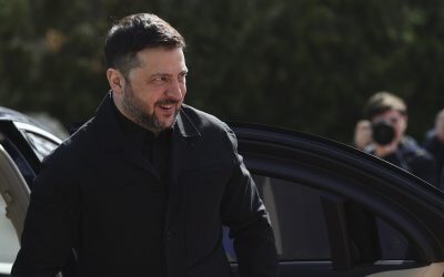 Zelenski negociază acorduri de securitate în Orientul Mijlociu Președintele ucrainean Volodimir Zelenski a efectuat o vizită în Iordania, în cadrul unui turneu diplomatic prin țările din regiunea Golfului