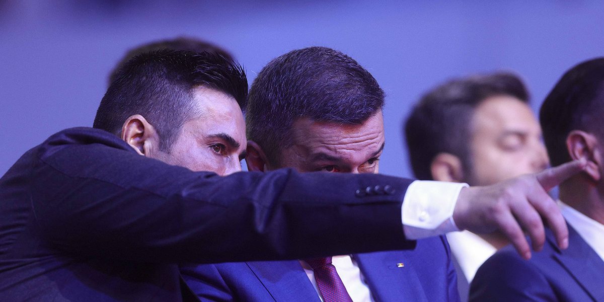 PSD amenință din nou cu ieșirea de la guvernare Secretarul general al PSD, Claudiu Manda, a reluat amenințările cu ieșirea social-democraților de la guvernare