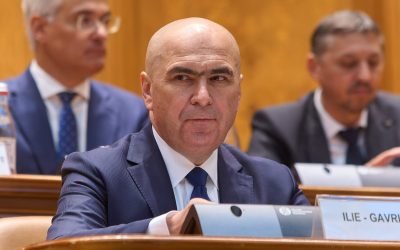 Bolojan: Bucureștiul are nevoie de înțelepciune, iar programul de guvernare ar fi putut limita contracția economică Premierul Ilie Bolojan a vorbit despre prioritățile sale pentru București, rotația guvernamentală din 2027, dar și despre situația economică și numirea procurorilor-șefi, într-o intervenție la B1 TV