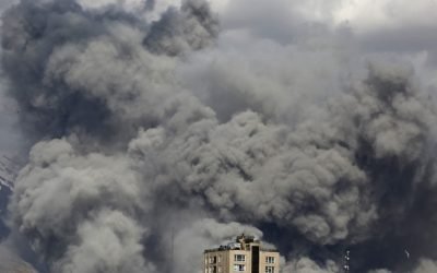 Războiul din Orientul Mijlociu: Escaladare rapidă, atacuri multiple și amenințări globale Conflictele militare din Orientul Mijlociu au intrat într-o nouă fază de escaladare rapidă, marcate de atacuri multiple, victime și amenințări la adresa stabilității globale