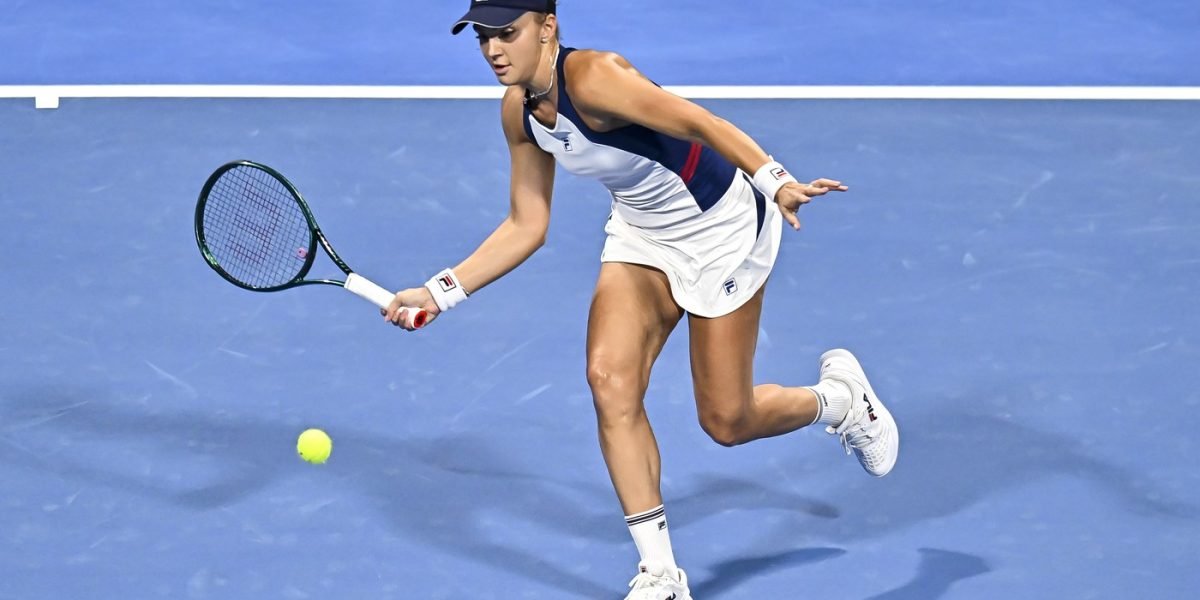 Jaqueline Cristian și Sorana Cîrstea, premii mari la indian wells după calificarea în turul 3