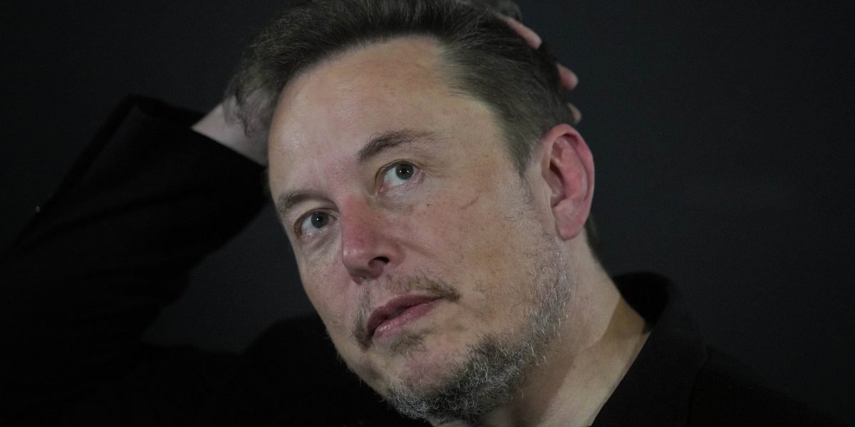 Elon Musk, acuzat în instanță că a manipulat prețul acțiunilor Twitter Miliardarul Elon Musk a depus mărturie miercuri într-un proces intentat de acționari la un tribunal federal din San Francisco