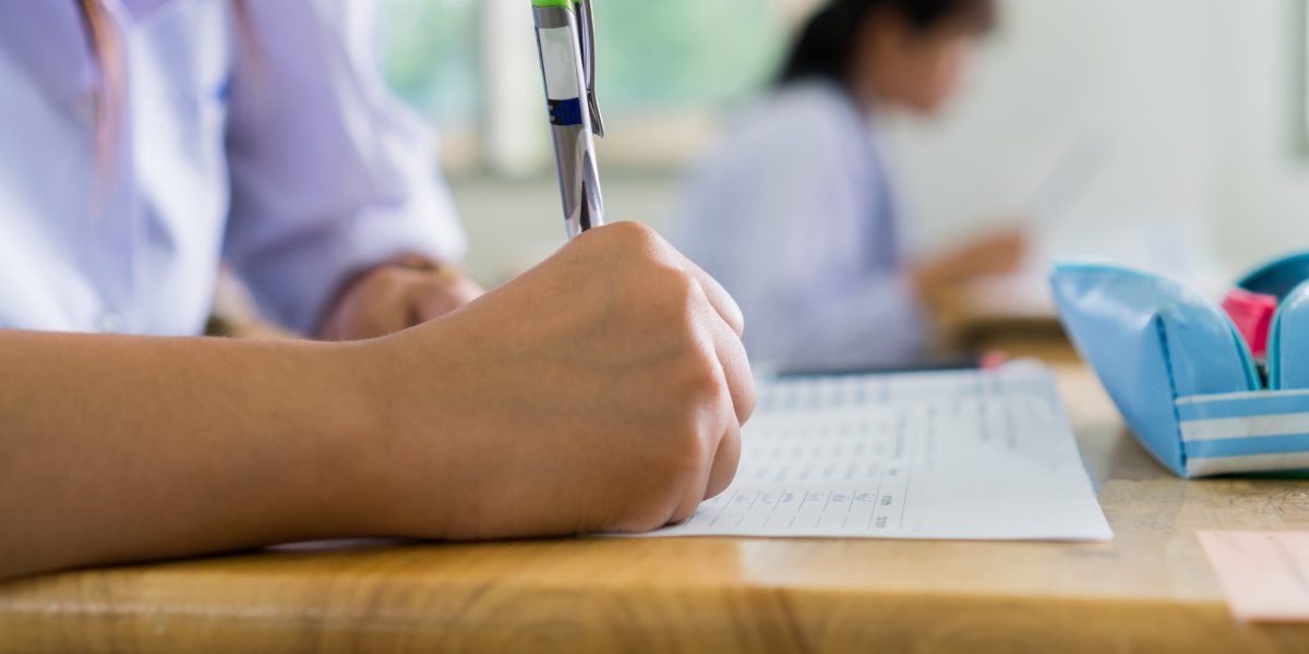 Simulare bac 2026 la mate: Baremul oficial a apărut. Când vor fi notele?