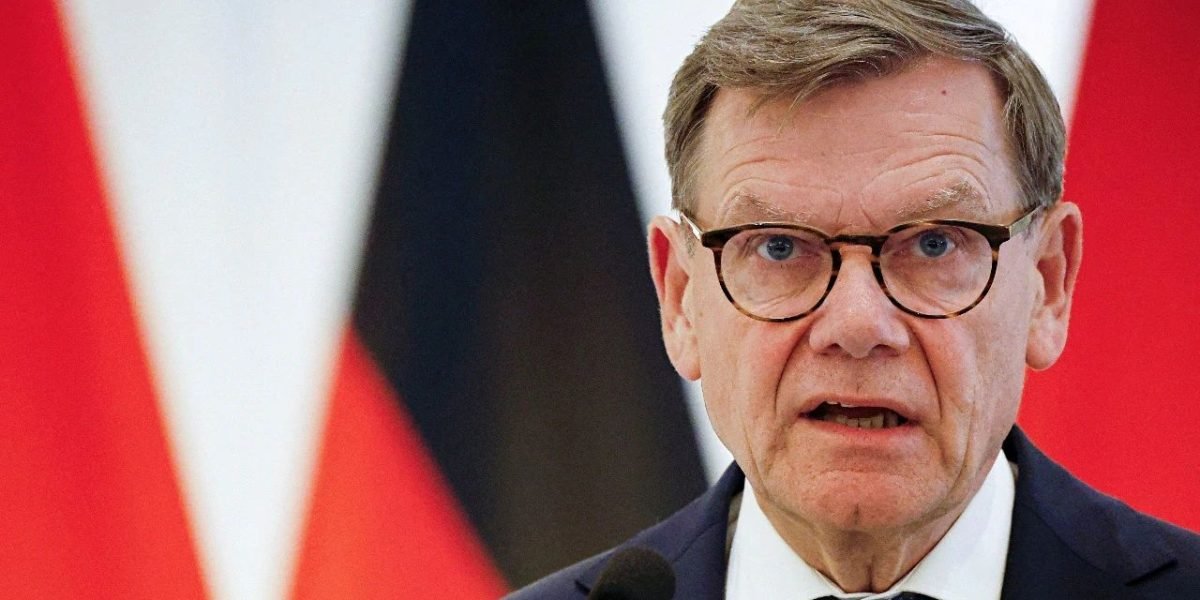 Germania își exprimă rezervele față de extinderea misiunii Aspides în strâmtoarea Ormuz Liderul diplomației germane, Johann Wadephul, a exprimat dubii puternice cu privire la eficacitatea misiunii Aspides, lansată de Uniunea Europeană în Marea Roșie