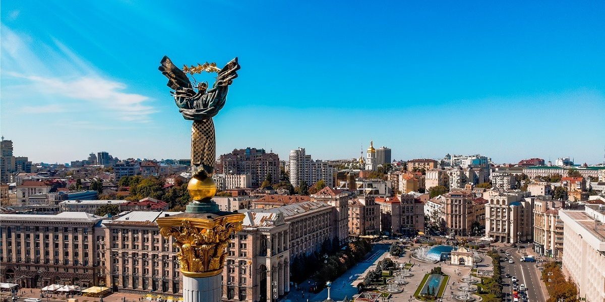 Alertă cu bombă în Ucraina: Peste o mie de amenințări înregistrate într-o singură zi O avalanșă de amenințări cu bombă a paralizat luni Ucraina, autoritățile înregistrând peste 1.200 de alerte în doar câteva ore