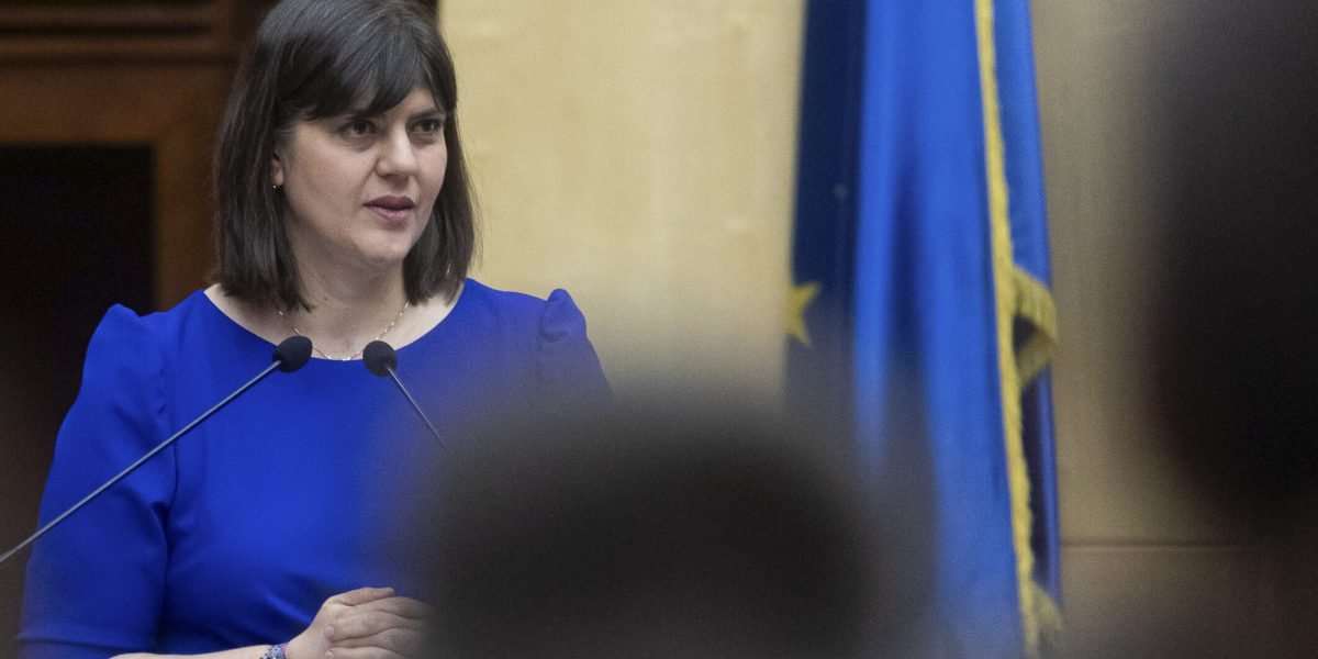 Laura Codruța Kovesi, șefa Parchetului European, a fost recompensată marți cu Premiul Robert Blum pentru Democrație, în cadrul unei ceremonii desfășurate la Leipzig, Germania