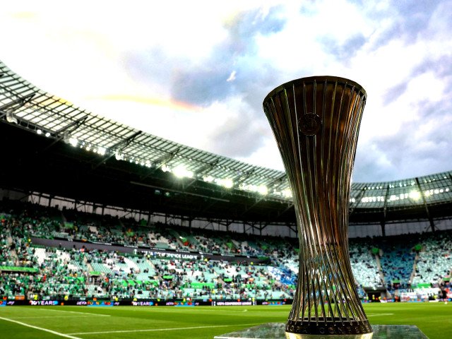 Rayo Vallecano, cu Rațiu titular, victorie în Conference League În cadrul optimilor de finală ale UEFA Conference League, Andrei Rațiu, fundașul dreapta al echipei spaniole Rayo Vallecano, a fost titular în meciul cu Samsunspor