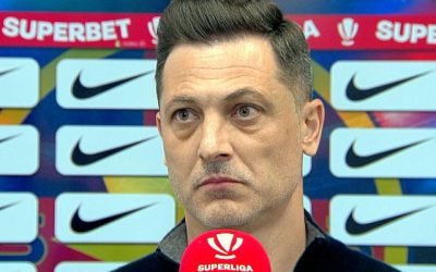 Rădoi schimbă echipa FCSB, apoi justifică alegerea primului 11