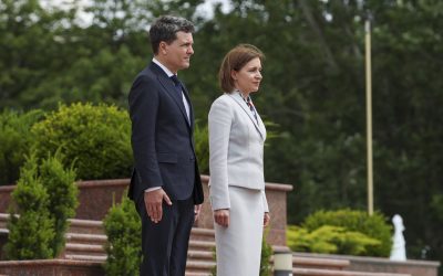 Opoziția față de unirea Republicii Moldova cu România, mai pronunțată decât susținerea, arată un sondaj de opinie Un nou sondaj de opinie realizat în Republica Moldova indică faptul că un număr mai mare de cetățeni se opun unirii cu România, comparativ cu cei care o susțin