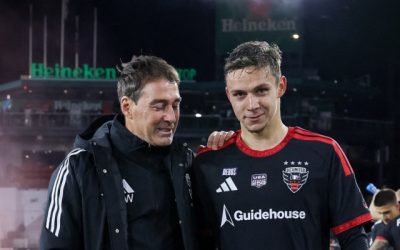 Louis Munteanu, posibil titular în meciul DC United cu Inter Miami Atacantul român Louis Munteanu ar putea debuta ca titular în tricoul echipei DC United în meciul cu Inter Miami, unde evoluează starul argentinian Lionel Messi
