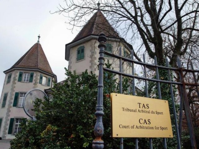 CFR, datorii mari: Compania riscă depunctarea