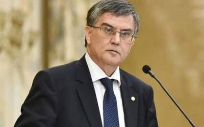 Mircea Dumitru, despre viitorul Academiei: „Singura șansă a noastră este consolidarea apartenenței la spațiul euroatlantic” Mircea Dumitru, fost ministru al Educației și rector al Universității din București, a anunțat că nu va urmări o colaborare cu Rusia sau China dacă va fi ales președinte al Academiei Române
