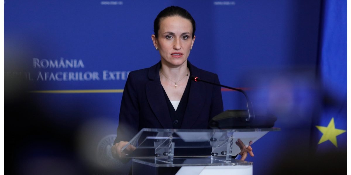 Repatrieri în curs: Elevii din Vrancea și Neamț se întorc vineri din Oman; Românii din Orientul Mijlociu, în atenția autorităților Ministrul Afacerilor Externe, Oana Țoiu, a anunțat joi că prioritatea autorităților este repatrierea minorilor români aflați în Emiratele Arabe Unite, alături de cazurile medicale