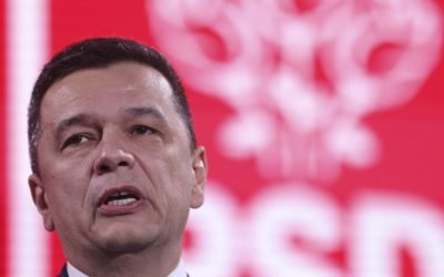 Grindeanu critică bugetul, dar PSD va vota pentru el Președintele PSD, Sorin Grindeanu, a exprimat nemulțumiri cu privire la proiectul bugetului de stat pentru anul 2026, subliniind că acesta este „făcut după chipul și asemănarea lui Bolojan”, sugerând o orientare politică de dreapta