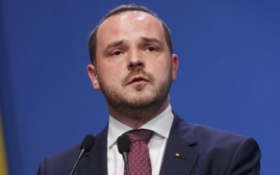 Ministrul Sănătății, Alexandru Rogobete, avertizează asupra scăderii ratei de vaccinare în rândul copiilor Ministrul Sănătății, Alexandru Rogobete, a tras un semnal de alarmă cu privire la cifrele îngrijorătoare privind vaccinarea copiilor