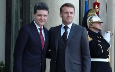 România ezită să adere la inițiativa Franței privind umbrela nucleară europeană Franța a propus statelor membre UE o cooperare nucleară de apărare, însă Bucureștiul nu a exprimat încă o poziție oficială