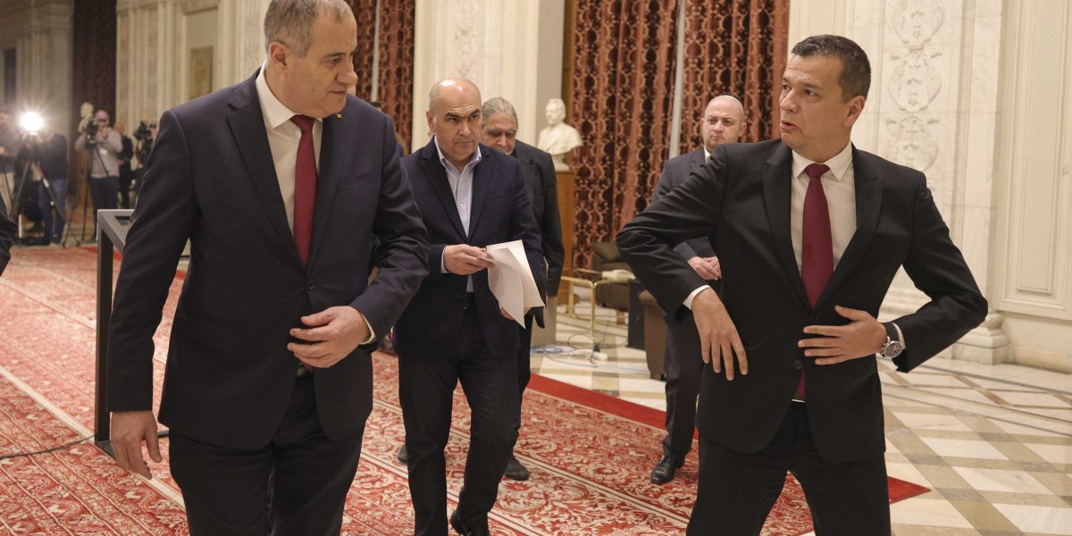 Blocaj în coaliție pe bugetul pentru 2026: PSD amenință cu oprirea legii din cauza fondurilor pentru categoriile vulnerabile Coaliția de guvernare se confruntă cu un blocaj major înaintea adoptării legii bugetului pentru anul 2026, din cauza divergențelor privind măsurile de sprijin pentru pensionari și alte categorii vulnerabile