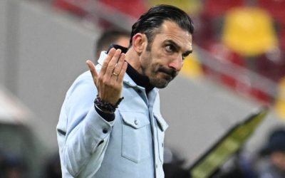 Elias Charalambous a demisionat de la FCSB după înfrângerea cu U Cluj Antrenorul cipriot Elias Charalambous a demisionat de la FCSB, după ce echipa a suferit o înfrângere cu scorul de 1-3 în fața Universității Cluj