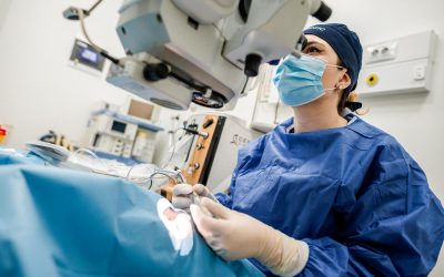 Vederea, tot mai afectată de ecrane și stilul de viață modern Problemele de vedere sunt în creștere, în special în rândul tinerilor și copiilor, pe fondul expunerii prelungite la ecrane, a lipsei timpului petrecut în aer liber și a amânării controalelor oftalmologice