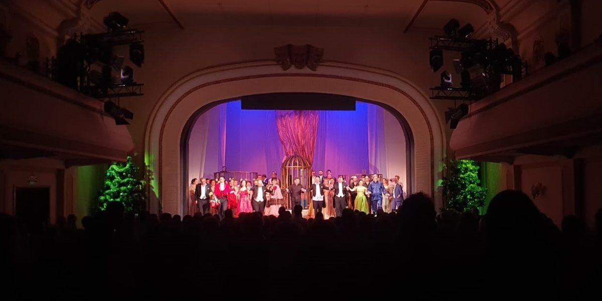 Fostul manager interimar al Operei Brașov, Marilena Aldea, ar fi încasat ilegal peste 100.000 de lei, conform unui control intern al Primăriei Brașov