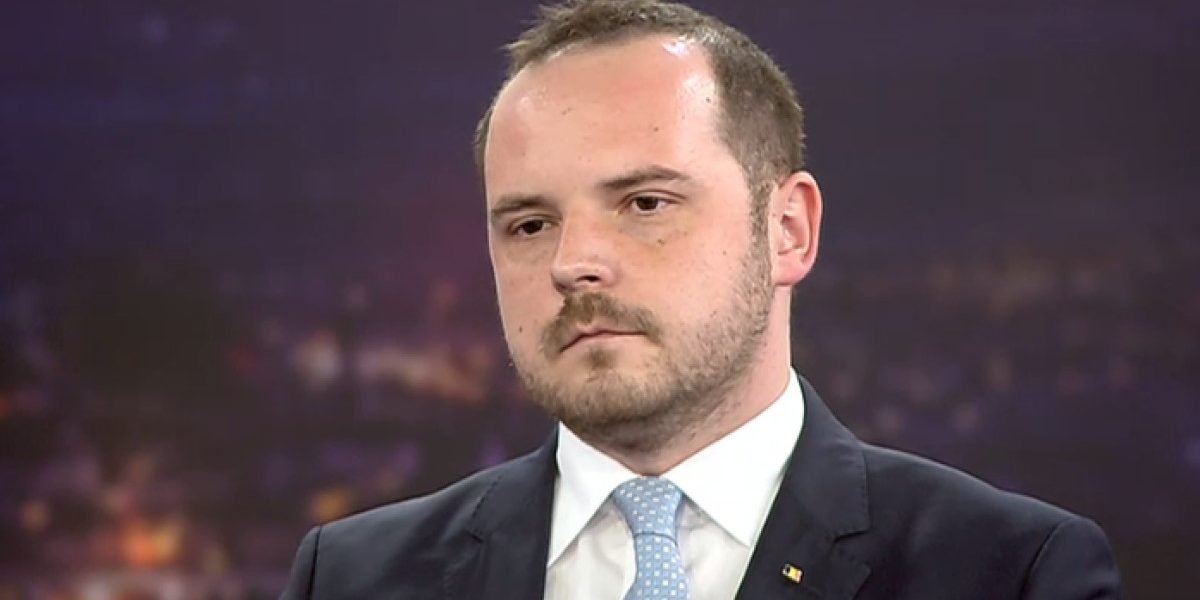 Ministrul sănătății: Lucrul la privat în timpul programului de stat „apare un minus”