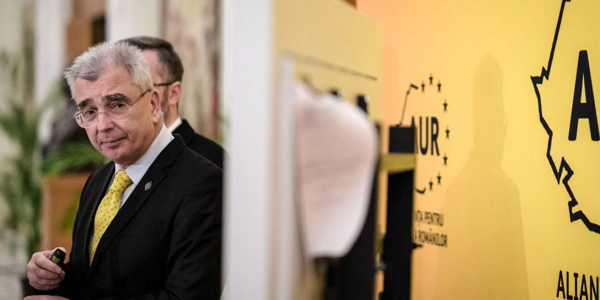 AUR atacă PSD pe fondul tensiunilor legate de buget și războiul din Iran Petrișor Peiu, președintele Consiliului Național al partidului extremist AUR, a lansat un nou atac la PSD, joi, acuzând formațiunea politică de jocuri politice în contextul crizei economice și al tensiunilor globale, amplificate de războiul din Iran