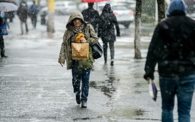 ANM avertizează: Vremea se schimbă radical, cu ploi, vânt puternic și ninsori Administrația Națională de Meteorologie (ANM) a emis o informare meteorologică valabilă pentru următoarele zile, anunțând o schimbare semnificativă a vremii în România