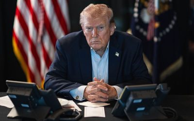 O „profeție” despre Iran ia amploare după ce Trump anunță moartea lui Khamenei Afirmațiile unui „Nostradamus al Braziliei” despre schimbări majore în Iran în următorii ani au generat discuții aprinse după ce fostul președinte american Donald Trump a anunțat moartea liderului suprem iranian, Ali Khamenei