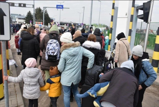 Polonia limitează ajutoarele sociale pentru refugiații ucraineni O nouă lege care restrânge accesul refugiaților ucraineni la ajutoarele sociale a intrat în vigoare în Polonia, la peste patru ani de la începutul conflictului din Ucraina