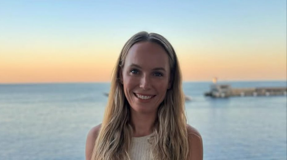 Rivalei halep, poze incendiare în costum de baie pe iaht