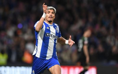 Diogo Costa, martorul unei victorii lejere, dar cu emoții, pentru FC Porto Portarul a avut o primă repriză de așteptare, dar a intervenit decisiv în momentele cheie ale meciului