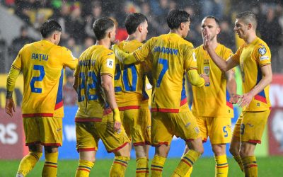 Sabin Ilie, fost jucător la Fenerbahce, critică șansele „tricolorilor” în barajul cu Turcia Fostul internațional român Sabin Ilie, care a evoluat la Fenerbahce, este pesimist în privința șanselor echipei naționale a României în barajul cu Turcia pentru calificarea la Campionatul Mondial