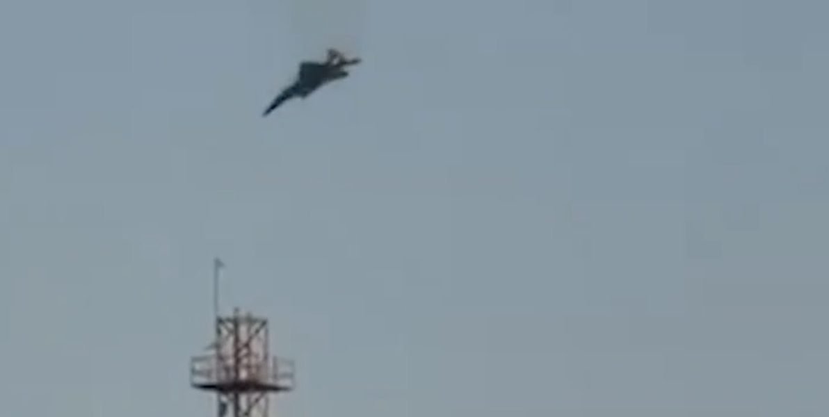 Atac cu drone la aeroport: Pagube importante