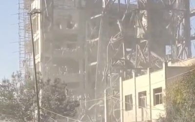 Atac aerian israelian asupra unui obiectiv din Iran: O clădire din Qom, unde se adunau clerici, vizată O sursă din domeniul apărării israeliene a confirmat că aviația israeliană a lovit o clădire din orașul Qom, Iran, unde înalți clerici se aflau pentru a alege noul lider suprem al țării