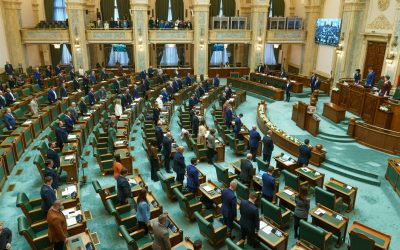 Senatul aprobă înființarea unui serviciu național de comunicații electronice Senatul a adoptat astăzi un proiect de lege care stabilește cadrul juridic pentru înființarea Serviciului Național de Comunicare Electronică (SNCE)