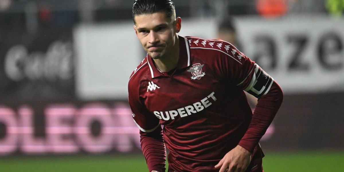 Dobre, vedeta Rapidului, pe lista pentru barajul cu Turcia: Surpriză la orizont? Extrema dreaptă a Rapidului, Alexandru Dobre, a avut o prestație remarcabilă în etapa a 29-a din Superliga, fiind desemnat jucătorul etapei