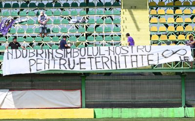 Sorin Cârțu, președintele de onoare al Universității Craiova, a stârnit controverse prin alcătuirea unui top al celor mai mari fotbaliști români din toate timpurile, în care nu a inclus legendarul Nicolae Dobrin