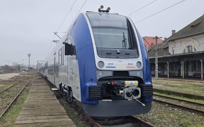 Trenurile poloneze PESA, recepționate de ARF, așteaptă centrele de mentenanță pentru a intra în circulație Autoritatea pentru Reformă Feroviară (ARF) a recepționat două rame electrice PESA în data de 4 martie, însă punerea în funcțiune a acestora este tergiversată