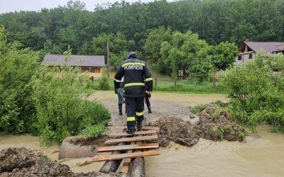 Ploi Torențiale în Giurgiu: Numeroase Gospodării, Inundate