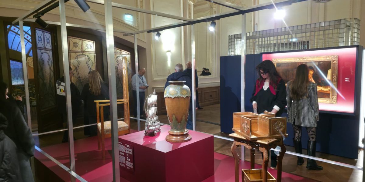 Expoziție dedicată Reginei Maria la Cazinoul din Constanța Cazinoul din Constanța a găzduit miercuri vernisajul expoziției „Ea