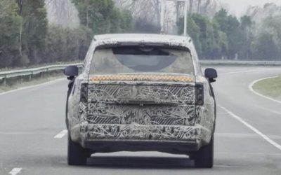 Xiaomi testează pe stradă un SUV de mari dimensiuni, YU9, cu lansare estimată în 2026 Un nou model SUV de la Xiaomi, denumit YU9, a fost surprins în teste pe drumurile publice, dezvăluind detalii despre designul și specificațiile tehnice ale acestuia