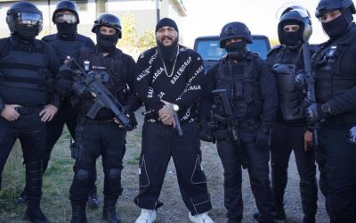 Dani Mocanu sfidează justiția după condamnarea definitivă: „Mă duc la pușcărie ca la cofetărie” Manelistul Dani Mocanu, condamnat definitiv la închisoare pentru tentativă de omor, a reacționat cu dispreț la verdictul instanței